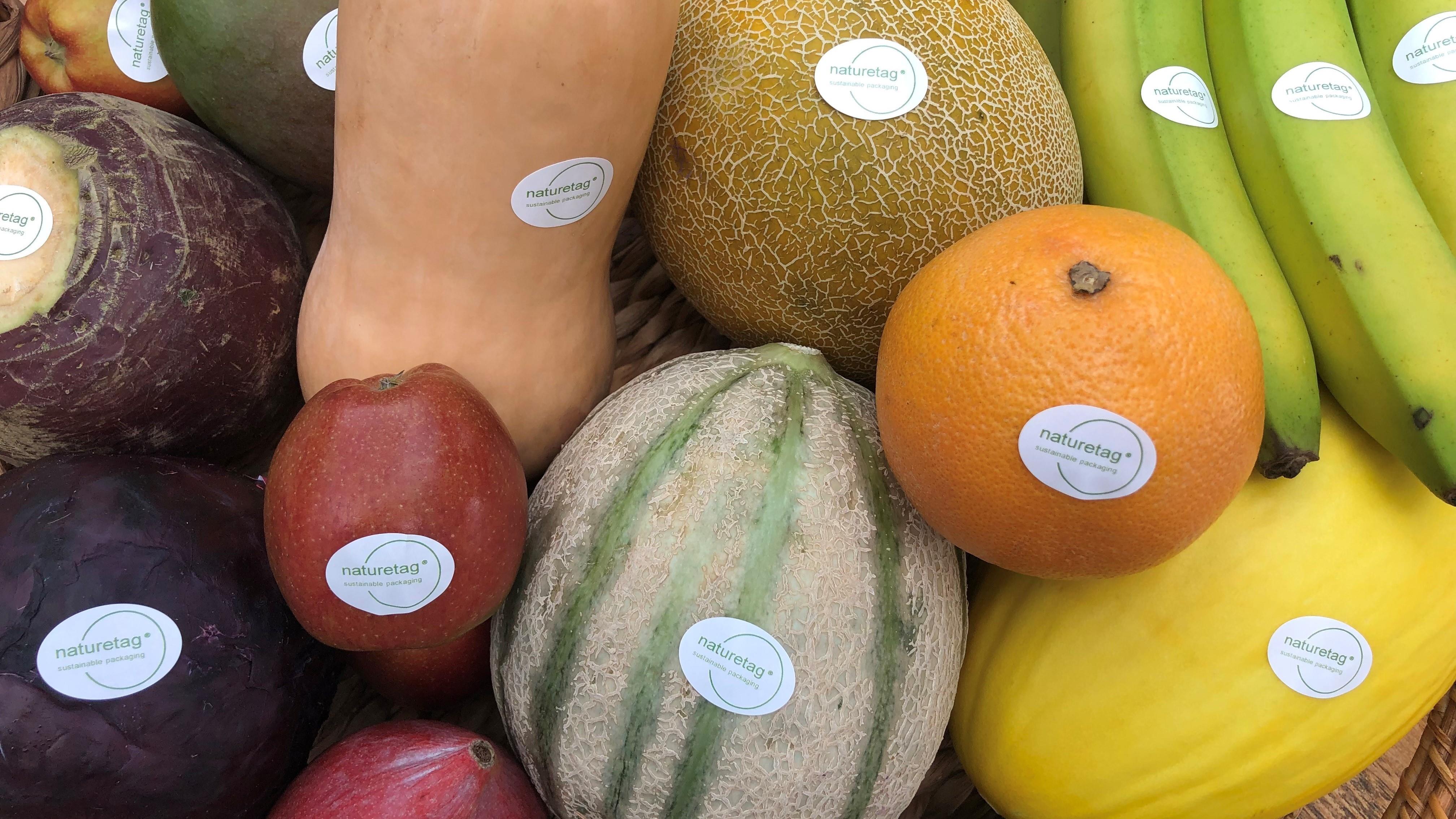 naturetag logo on fresh produce recort b.jpg